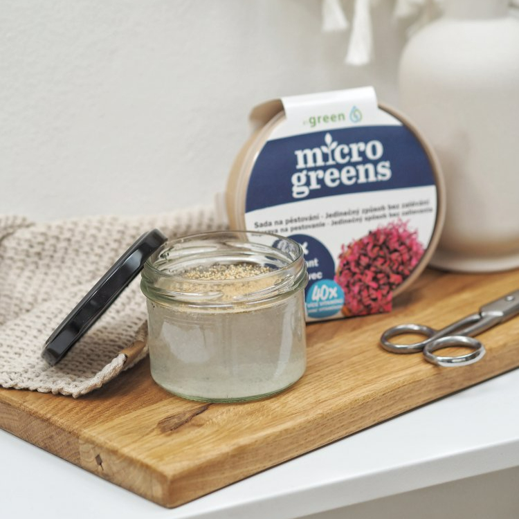 inGreen Microgreens ve skleničce - Sklenička v sadě: 5x absorbent + 5x semínka hořčice