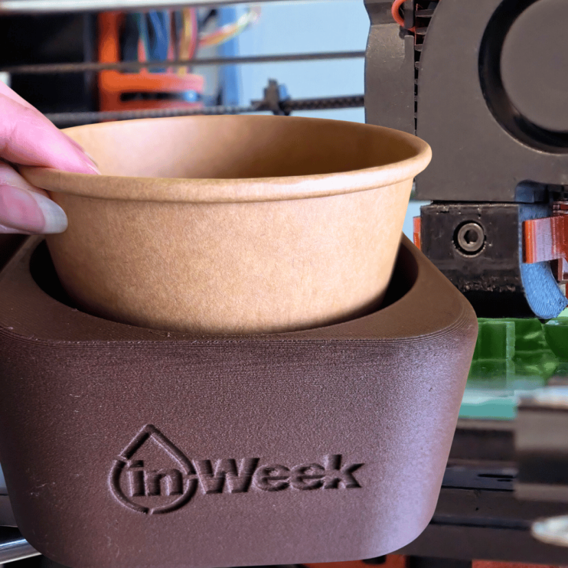 Vytvoř si svůj inWeek obal – 3D projekt pro tisk
