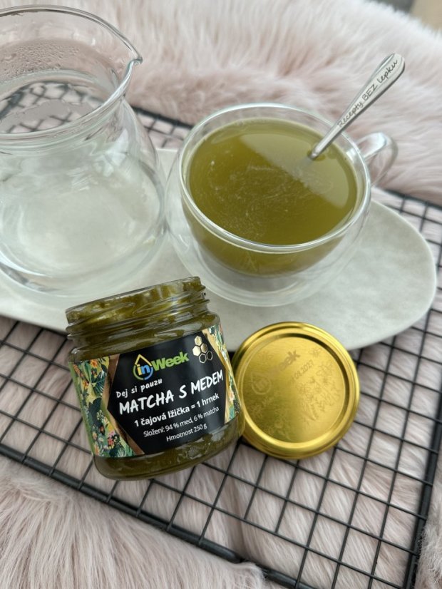 Matcha s medom